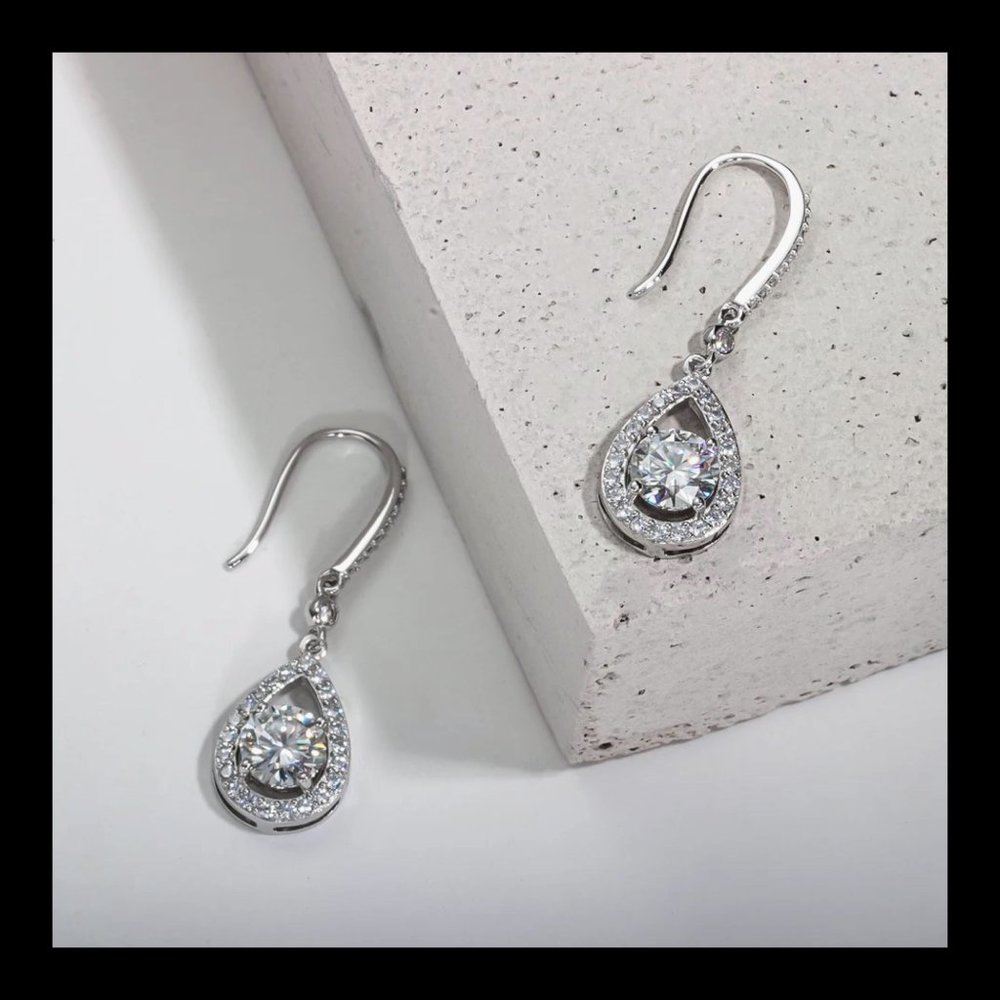 Certified 2ct. t.w. Diamond Brilliant Cut Dangle Earrings - Picture 3 of 16